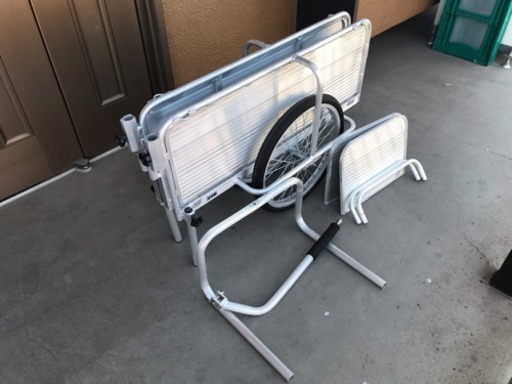 折りたたみ式リヤカー