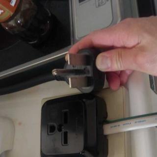 今年11月に中古で買いました。二万でした。引っ越し先IH ついて...