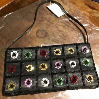 【お値下げ】[未使用]ビーズとスパンコールの花柄ミニバッグ