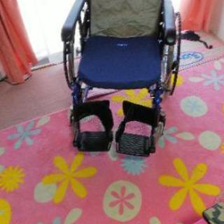 車椅子の画像