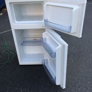 中古品 ハイアール  冷蔵庫 jr-n100c 2011年製