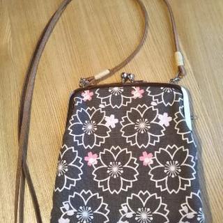 【🌟値下げ🌟】革紐がま口ショルダーバッグby京都　500円でお譲...