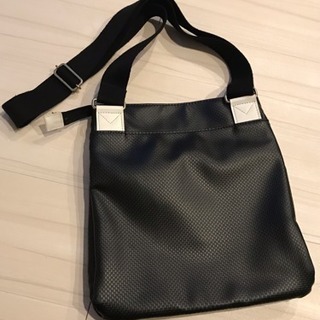 取引中メンズカバンの画像