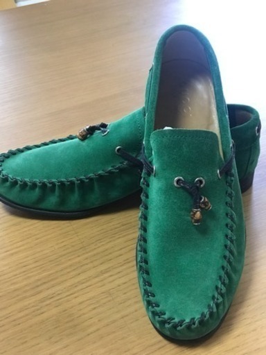 GUCCI ローファー