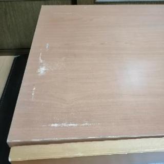 無料 32インチ 中古テレビボードの画像