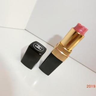 CHANEL　シャネル　口紅　
ルージュココ　10番　カメリア