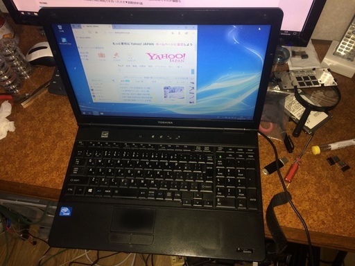 東芝 DynaBook Satellite B452/H テンキー付き　windows10