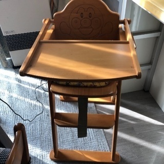 ベビーチェアーあげますの画像