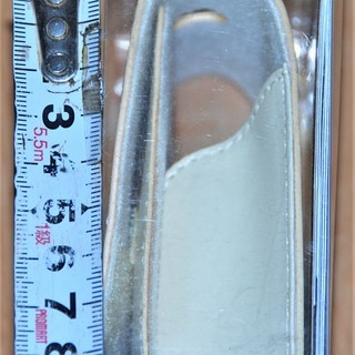 ***デジカメ用本革ケース　パールホワイト(新品)１個***の画像