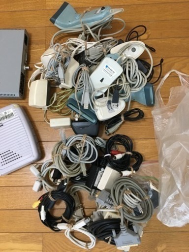 新品OAタップ、新品LANケーブル、その他中古品