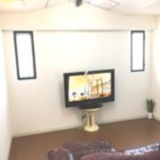 仲介手数料無料物件！メッセンジャーの〇〇は大丈夫なのか？で粗品とせいやのコンビ霜降り明星のせいやが部屋探しで、大阪市西区京町堀にあるマンション、シティライフ京町堀に内覧に来ました。実際にせいやが見たのは2階のお部屋で今回紹介する物件は5階の違うお部屋になります。 https://www.youtube.com/watch?v=A6daXuxCEsc&t=2s - 大阪市