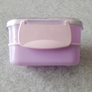 子供用弁当箱の画像