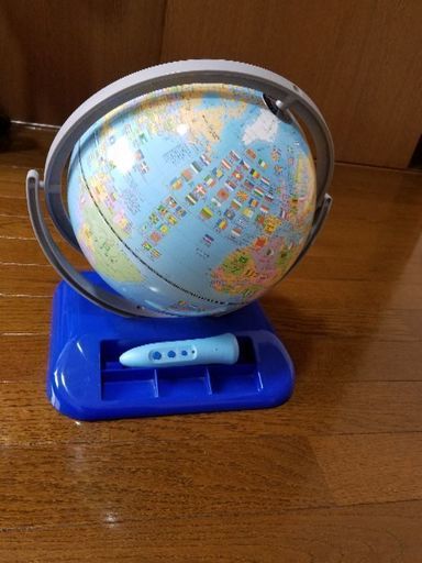 しゃべる地球儀