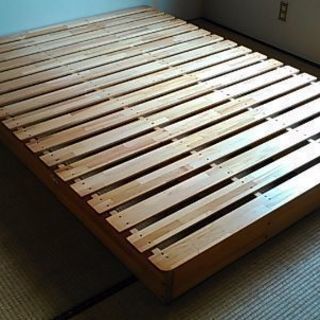 ベットフレーム(ダブル)あげます‼