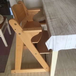ハイチェア カトージ ナチュラルの画像