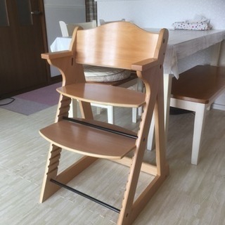 ハイチェア カトージ ナチュラルの画像