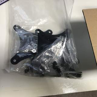 モニターアーム6画面用、システム入れ替えの為出品、中央市付近での待ち合わせ希望、梱包などは無いのでお安くどうぞ！の画像