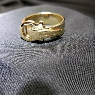 フェラガモ スカーフリングの画像