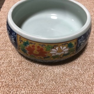 有田焼 骨董 入れ物？