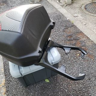 MT-07 キャリア　リヤBOX 　加工済みテールカウル　セットの画像
