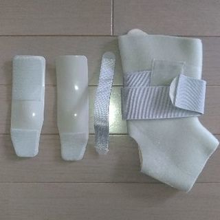 アンクルサポート　左足用Sサイズ