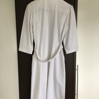 白衣☆レディース☆ワンピースの画像