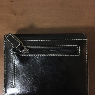 未使用 Guess三つ折り本革財布 3000円の画像