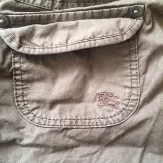 Burberry テイシャツ ハーフパンツ セットの画像