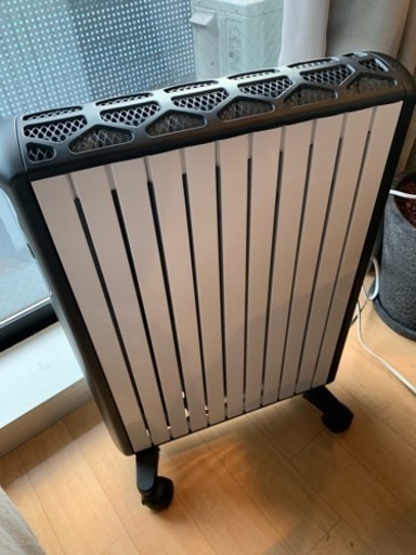 【定価68,000円】デロンギ マルチダイナミックヒーター 【10~13畳用】