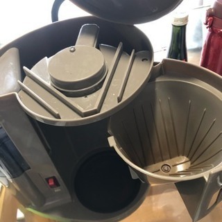 コーヒーメーカーとりあえず必要な方の画像