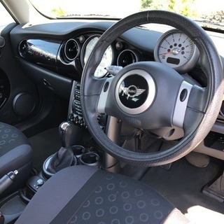 BMW  ミニ ONＥ 限定車セブンの画像