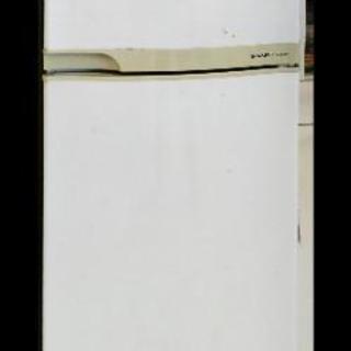 SHARP 2007年式 冷蔵庫の画像