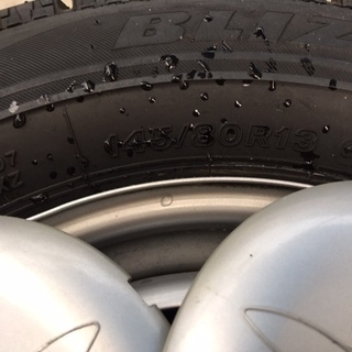 車検ＯＫ！軽自動車用バリ山スタッドレスタイヤの画像