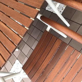 お待たせしました♪ IKEA VINDALS ヴィンダルソー 屋外家具 イケア テラス ガーデン ファニチャー テーブル チェアー 希少 美品の画像