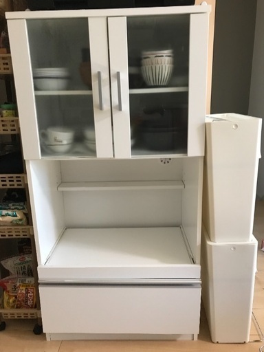 ニトリ食器棚 幅59.9cm 奥行39.5cm 高さ118.5cm