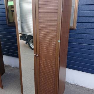 【先着順無料】クローゼット②　衣装収納　鏡付き　ダークブラウン　...