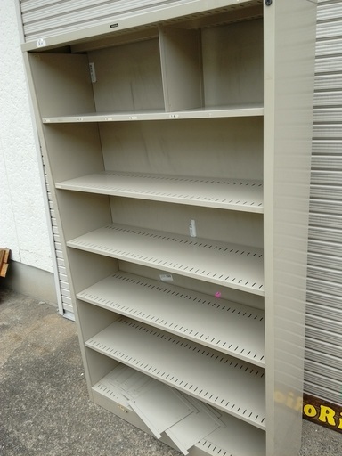 棚　大型　シェルフ　本棚　書類　オフィス