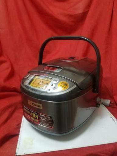 美品❤️ZOJIRUSHI　IH炊飯器　3合炊き