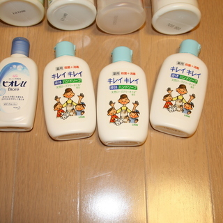 ダスキンの洗剤セット(一部欠損) とキレイキレイとビオレU(小さいタイプ)　未使用品の画像