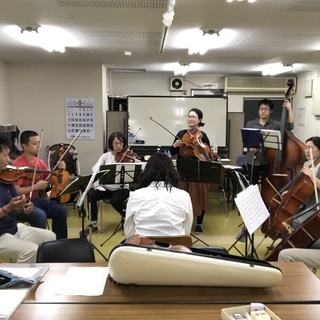 バイオリン・ビオラ・チェロ『駅から2分の弦楽アンサンブル横好き会』 − 東京都