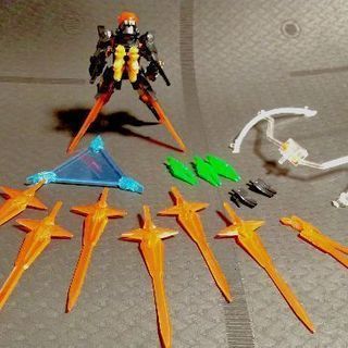 素組み済み ダンボール戦機WARS ディ・エゼルディ 1/1 LBX 053 バンダイの画像
