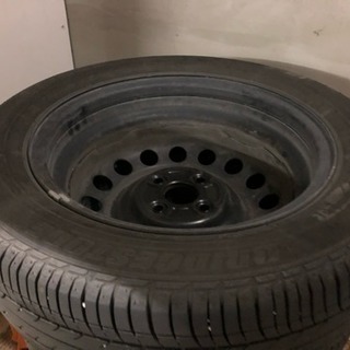アクア タイヤの画像