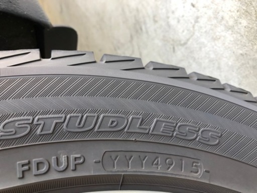 スタッドレスタイヤ ヨコハマ iG30 225/55R17 (4本)美品