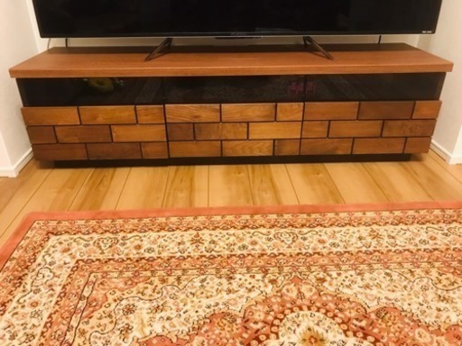 デザインが綺麗なテレビ台