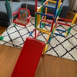 子供用ジャングルジム滑り台 決まりました！！