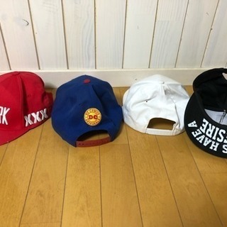 キャップ ４つの画像