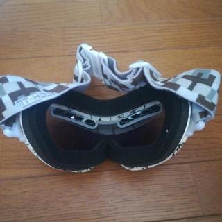 スノボゴーグルの画像