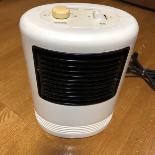 ミニ  ファンヒーター