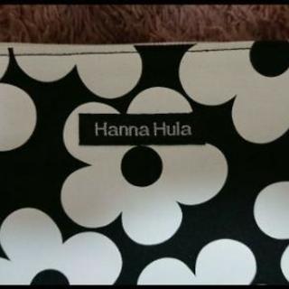 Hanna Hula ショルダーバッグの画像