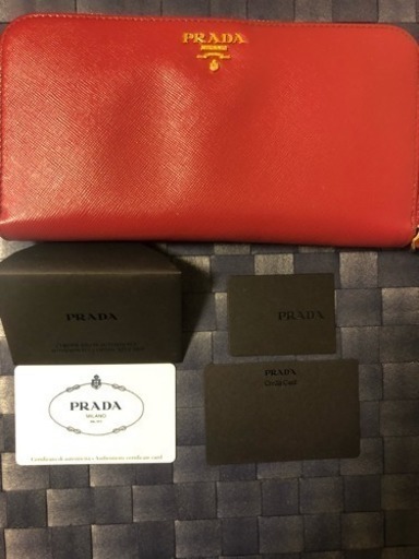 プラダ長財布 女性用